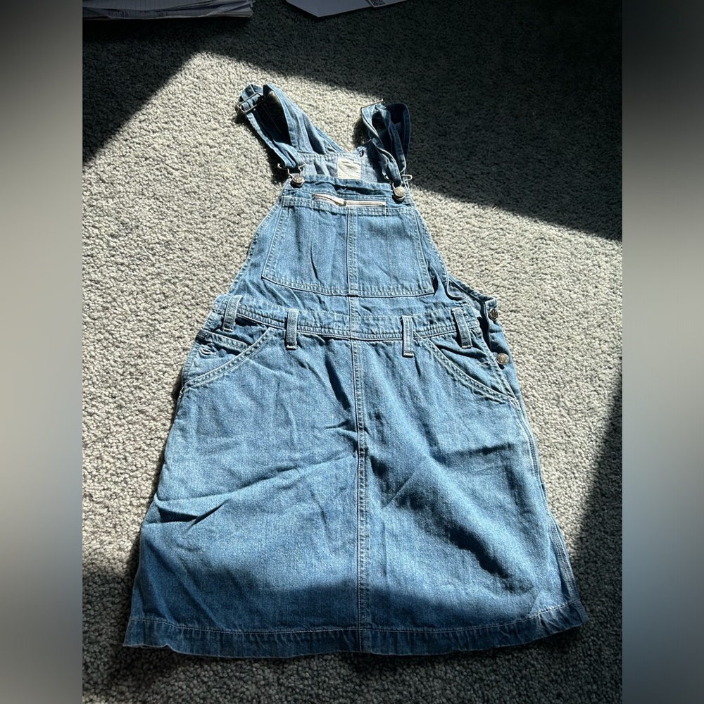 Old navy jumper